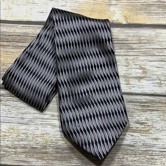 Alexander Julian silver black tie - Picture 1 of 3
